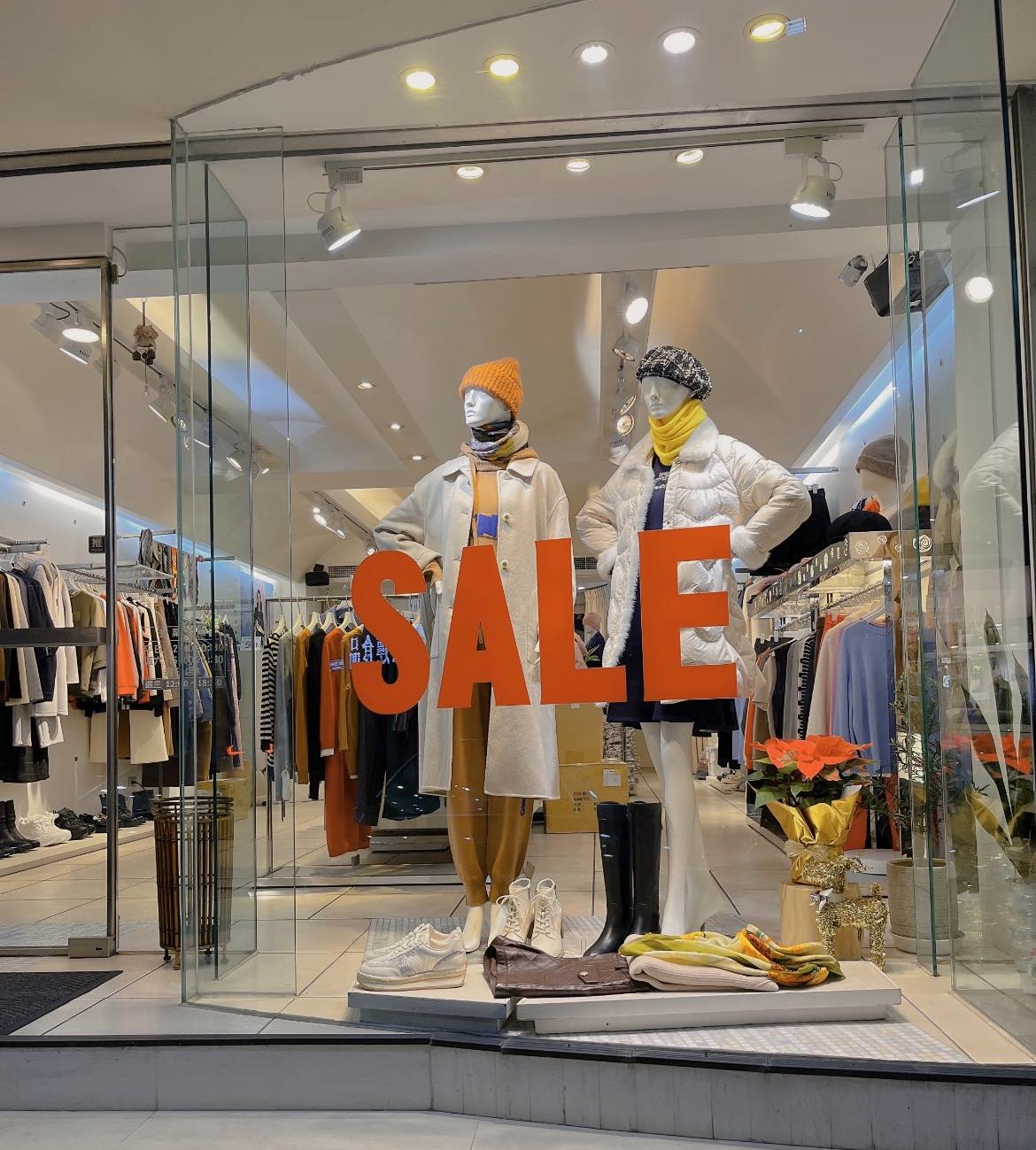 莫凡比精品服飾 - 台北精品女裝店推薦